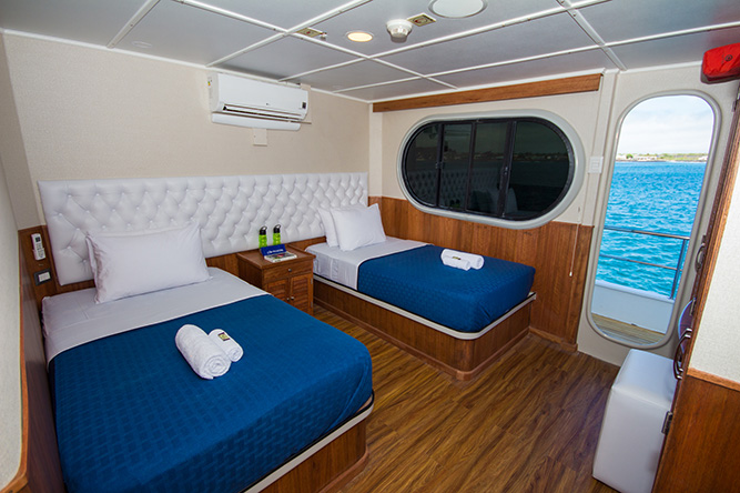 twin cabin Tip Top II